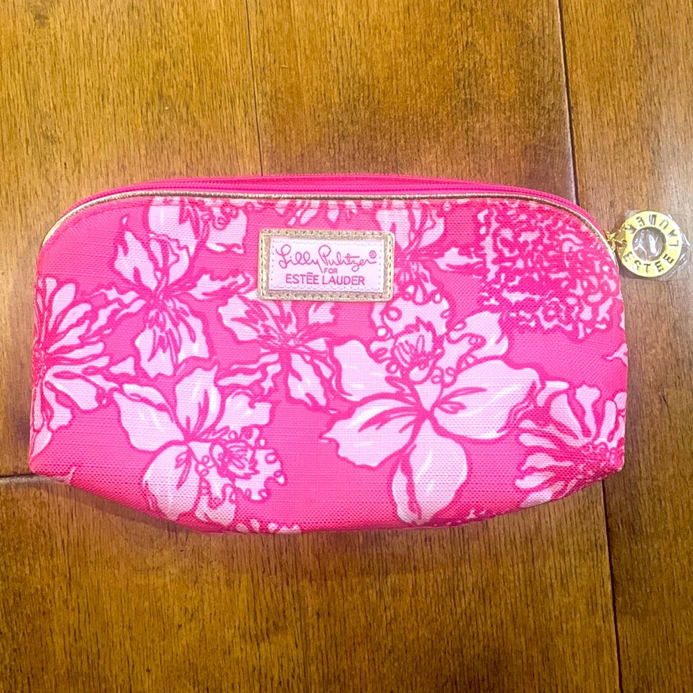 NWOT LILLY PULITZER PINK MAKUP BAG FOR ESTEE LAUDER